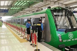 tàu cát Linh - Hà Đông