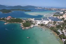 Khu kinh tế Vân Phong sẽ là Trung tâm dịch vụ, du lịch biển quốc tế