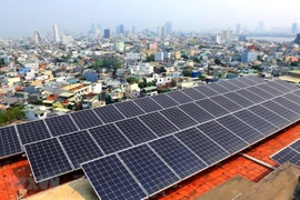  Gỡ nút thắt phát triển điện mặt trời mái nhà, giảm điện than