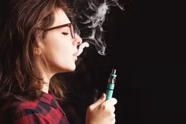  Nguy cơ nhồi máu cơ tim khi hút thuốc lá 