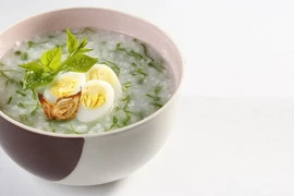  Chim cút bồi bổ sức khỏe cho học sinh ôn thi