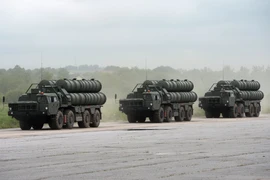 Cuối năm 2021, Ấn Độ nhận trung đoàn tên lửa S-400 đầu tiên