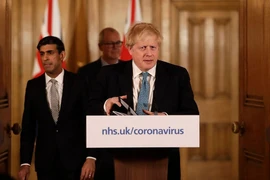 Anh gấp rút giải cứu doanh nghiệp, dự định trả lương toàn dân