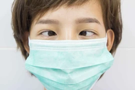 Lác mắt, có chữa được không?