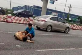 Trung úy CSGT bị tông gãy chân