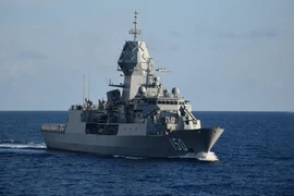 Chiến hạm Úc và Ấn Độ tập trận chung ở Biển Đông