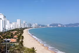 Khánh Hòa lấy lại vịnh làm bãi tắm cho dân