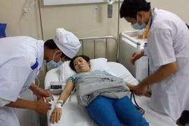 Cứu người là nghiệp của bác sĩ