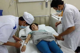 Cứu người là nghiệp của bác sĩ