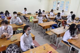 3 vướng mắc khi mở cửa trường học