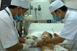 Tràn dưỡng chấp màng phổi do bệnh ác tính