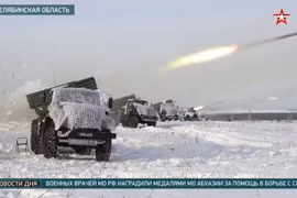 Video Quân đội Nga và các nước đồng minh diễn tập chiến đấu 