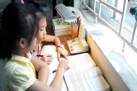 Bổ sung nhiệm vụ: Học sinh phải biết tự học 