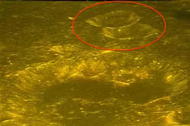 Lại phát hiện cấu trúc quái đản như căn cứ khổng lồ trên Mặt Trăng?