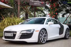 Ngắm Audi R8 đời đầu thả dáng bên sông Sài Gòn, vẫn tinh khôi lộng lẫy sau 1 thập kỷ tại Việt Nam