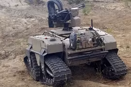 General Dynamics của Mỹ giới thiệu robot vận tải đa năng đi cùng bộ binh