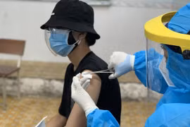 TP.HCM cần hơn 8,1 triệu liều vaccine COVID-19 đến hết năm 2021