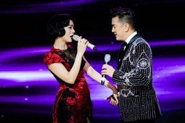 Đàm Vĩnh Hưng đột ngột rút khỏi show diễn của Lệ Quyên