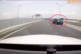 Ô tô đi lùi, đi ngược chiều trên cao tốc bị xử phạt thế nào?