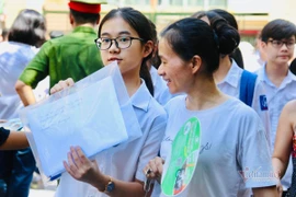 Hơn 400 thí sinh bỏ môn thi đầu tiên vào lớp 10 ở Hà Nội