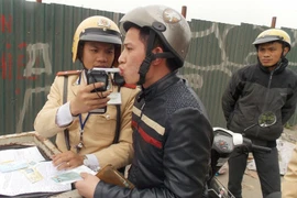 Từ ngày mai, người dân được ghi âm - ghi hình CSGT làm nhiệm vụ