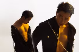 Karik lộ ảnh 6 múi sexy khiến netizen trầm trồ