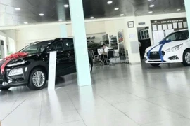 Né mua ô tô tháng Ngâu, đại lý đìu hiu vì vắng khách