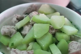 Su su hỗ trợ phát triển hệ xương