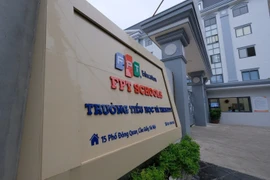 Phụ huynh phản đối, hệ phổ thông của FPT Schools tạm dừng tăng học phí