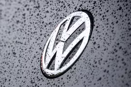 Logo "nhận diện thương hiệu" Volkswagen mới được giới thiệu ở Việt Nam