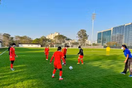 Tuyển nữ Việt Nam không gặp may