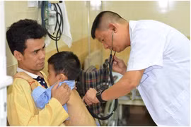 Ca hóc xương cá hiếm gặp: Chữa mẹo dễ tử vong