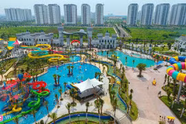 Bé trai gặp nạn tại công viên nước Thanh Hà đã tử vong