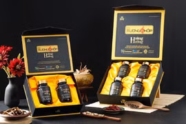 Công ty CP Dược phẩm Hoàng Hường bị phạt 65 triệu đồng, vì quảng cáo TPBVSK viên xương khớp Hoàng Hường gây hiểu nhầm là thuốc.