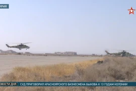 Trực thăng Nga – Syria diễn tập chung trên sân bay T4 sa mạc tỉnh Homs