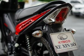 Xe mới mua chưa có biển số có được tham gia giao thông hay không?