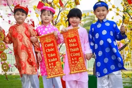 Học sinh nghỉ Tết dài ngày, mừng hay lo?