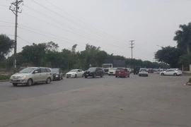 Lý do hàng trăm tài xế phải quay đầu xe khi đến đoạn giao cao tốc ở Ninh Bình