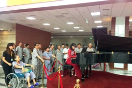 Tiếng đàn piano điều trị tâm bệnh