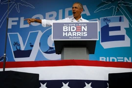 Ông Obama công kích trực diện Tổng thống Trump