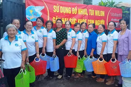 Xây dựng liên minh siêu thị giảm thiểu tiêu thụ túi nilon