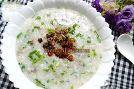 Cháo thuốc cho trẻ còi xương