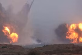 Quân đội Nga, dân quân Lugansk giành quyền kiểm soát thành phố Kremennaya