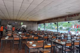 Phạt nặng người uống rượu, bia điều khiển xe: Quán nhậu đìu hiu từ sáng đến tối