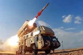 Iran giới thiệu vũ khí mới, gửi thông điệp cho cả Israel và Palestine