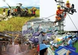 Kinh tế Việt Nam tăng trưởng thấp nhất trong thập kỷ qua
