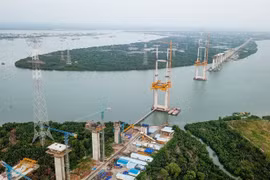  Cao tốc Bến Lức – Long Thành ách tắc do đâu?