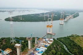  Cao tốc Bến Lức – Long Thành ách tắc do đâu?