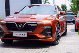 Ưu đãi 100% phí trước bạ, lăn bánh VinFast Lux A2.0 còn bao nhiêu?