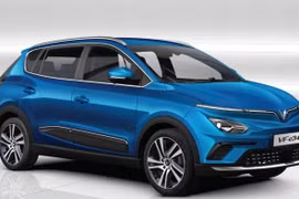 Các nước khuyến khích người dân sử dụng xe điện cách nào?